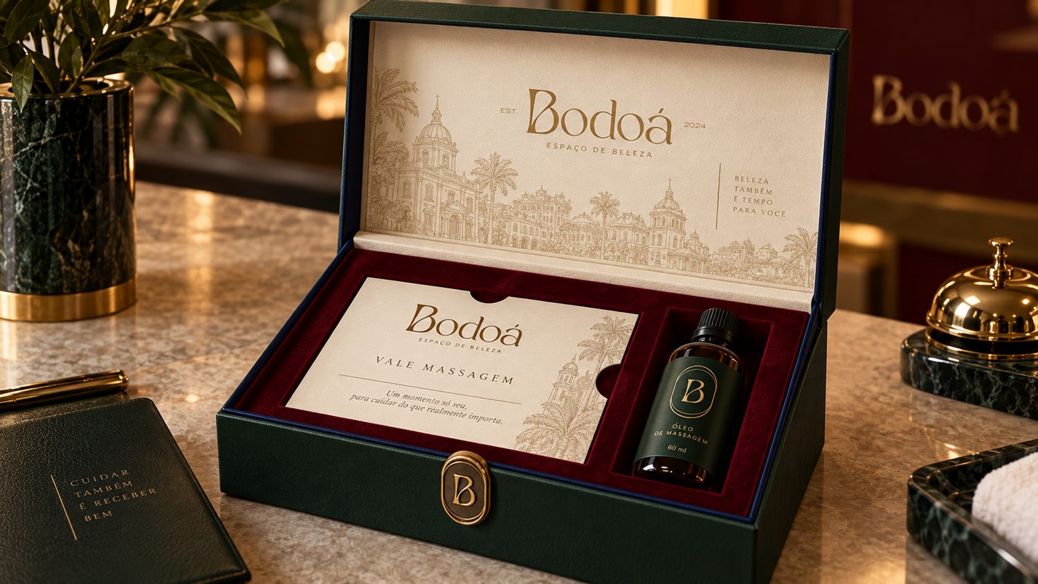 Bodoá massage voucher and massage oil in a gift box